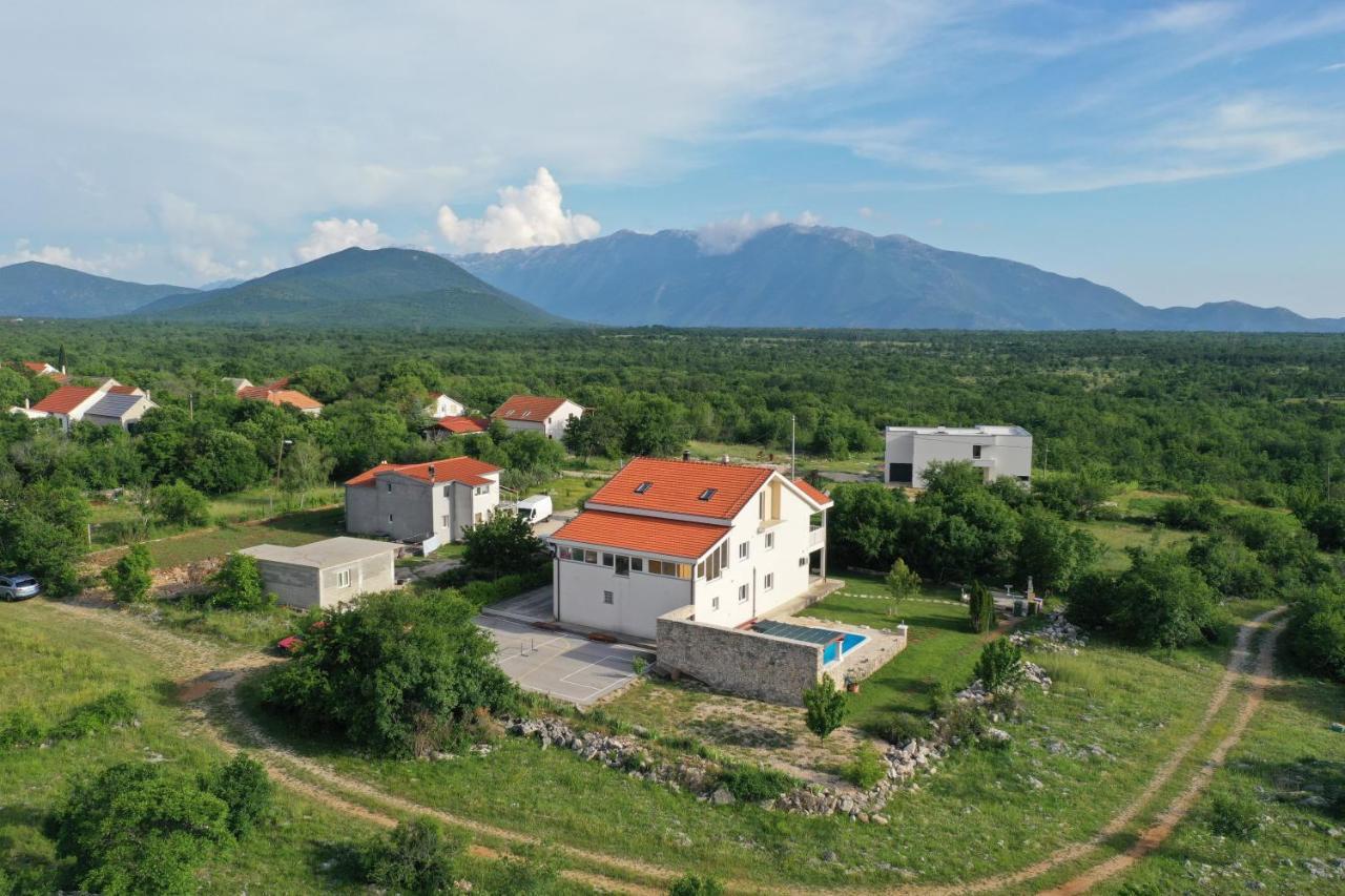 Villa Ivy With Perfect Privacy, Pool, Sauna And Jacuzzi Opanci Экстерьер фото